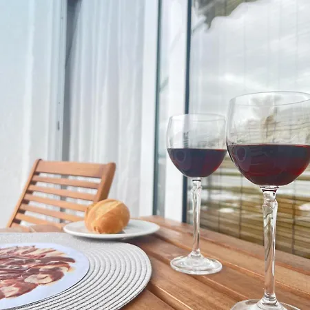 With An Ocean View * פונטה דל הידלגו