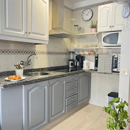 With An Ocean View Apartament