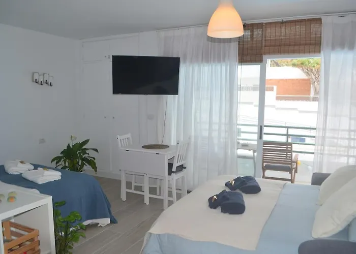 With An Ocean View Apartament